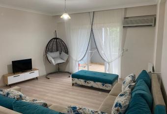 trabzon ka    st   daily rental hause-sea and nature view has Balcony rooms