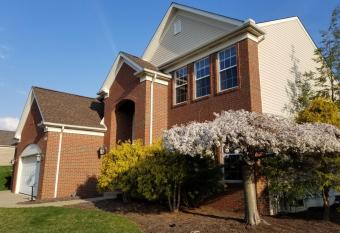 Private Room in a Luxury House allows 18 year olds to book a room