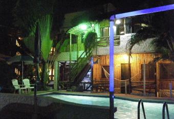 CABA  AS ECOLOGICAS STEPHANIE JIRETH has Balcony rooms