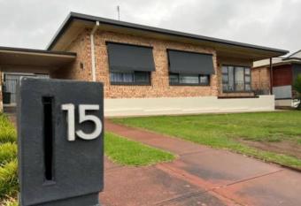 Escape@Stanley 3 Bedroom House with Spacious Yard has Balcony rooms