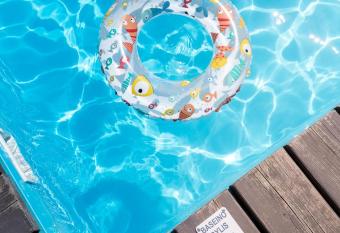 Modern Loft Garage - Mano Jura has rooms with a private hot tub