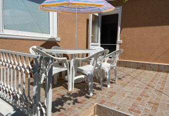                4 allows 18 year olds to book a room