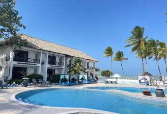 Five Palms Bwejuu has Balcony rooms