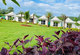 Tamboo Resort Vajreshwari has Balcony rooms