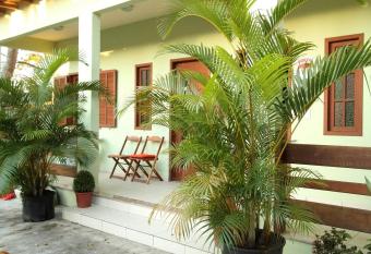 POUSADA ROCA FERRADURA has Balcony rooms