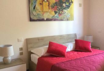 CASA ARCOBALENO has Balcony rooms