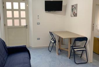 NERONE HOUSE has Balcony rooms