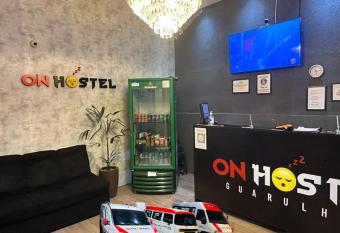 ON HOSTEL Gru Aeroporto Translado 24 hs allows 18 year olds to book a room