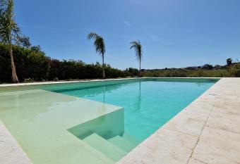 Villa Stella Cinese has Balcony rooms