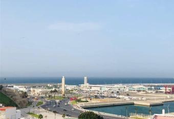 Dar hanae tanger allows 18 year olds to book a room