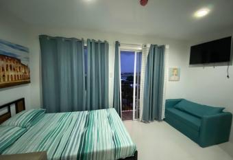 The Linds Condo Unit 814 Cityscape allows 18 year olds to book a room