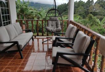 Agartha Hostel and Camping allows 18 year olds to book a room