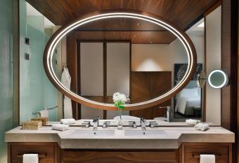 Conrad Rabat Arzana has Balcony rooms