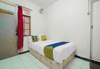 SPOT ON 91545 Pondok Mukti Syariah allows 18 year olds to book a room