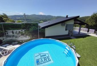 Kuca za odmor BARE vacation house has Balcony rooms