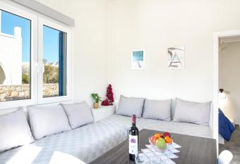 Aegean Blue Santorini Perissa ii has Balcony rooms