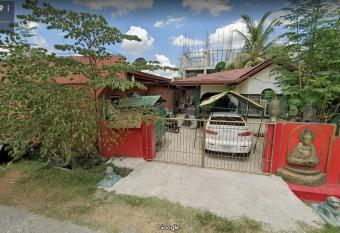 PANIQUI HOME-STAY allows 18 year olds to book a room