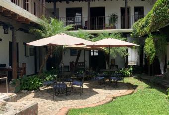 Villa de Anta  o has Balcony rooms