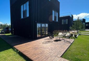 Svencele Lounge Apartments has Balcony rooms