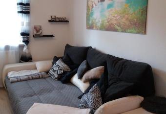 Stadtwohnung Am Westring allows 18 year olds to book a room