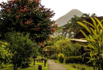 Catarata Eco Lodge allows 18 year olds to book a room