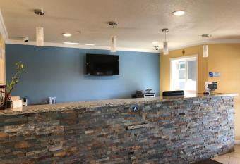 Lake Point Lodge has Balcony rooms