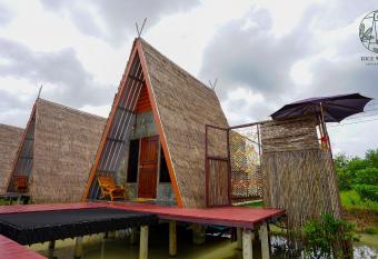 Rice Wonder Cafe & Eco Resort has Balcony rooms