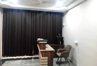 OYO White Orchid allows 18 year olds to book a room