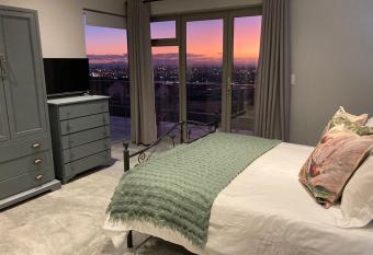 Manor on the hill allows 18 year olds to book a room