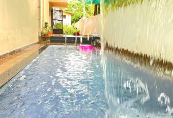 Peaceful 2-Bedroom Apartment with Common Pool, Mandrem, Goa has Balcony rooms