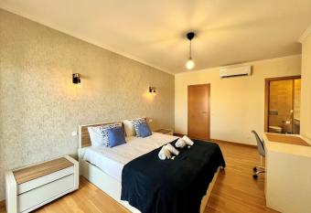 Faro Stylish 2 by Homing allows 18 year olds to book a room