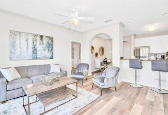 Near Disney - Stunning 3BR with Pool and Hot Tub has Balcony rooms