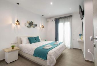 HELIAIA has Balcony rooms