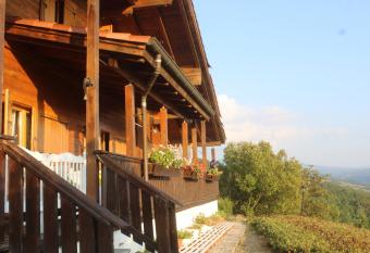Bed and Breakfast La Casa del Sole has Balcony rooms