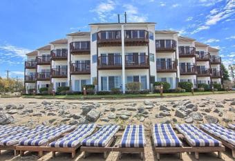 The Beach Condo Unit 104 has Balcony rooms
