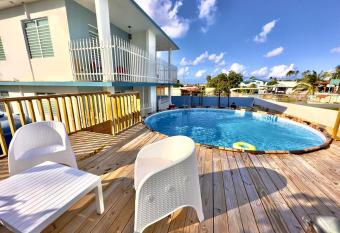 JOBOS LUXURY CONDOS allows 18 year olds to book a room