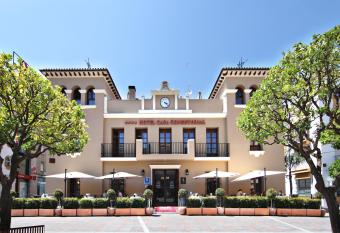 Casa Consistorial has Balcony rooms