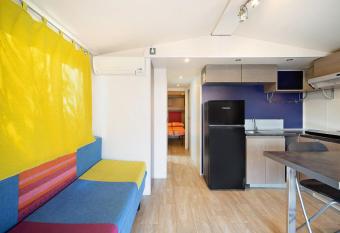 Camping Grande Italia Vulcano 5 has Balcony rooms