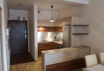 Apartament Marzenie 11 - Opole allows 18 year olds to book a room
