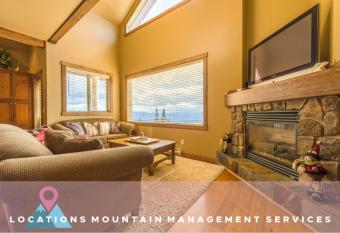 Trapper's Lodge - 4 Bd wGreat View, Private Hot Tub has Balcony rooms