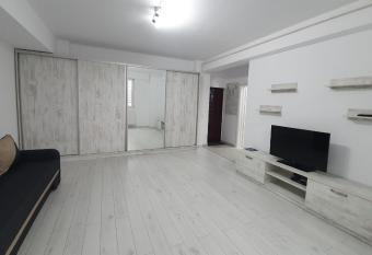 Apartament in complex rezidential, parcare gratis has Balcony rooms