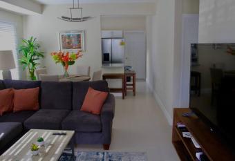 Modern Spacious Holiday Home At Oceanpointe allows 18 year olds to book a room