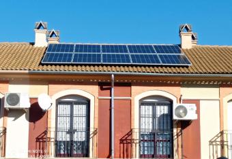 La Aracelitana has Balcony rooms