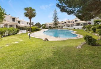 Casa Golfinho Azul has Balcony rooms