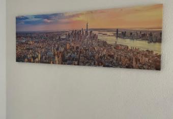 estrella24 LIVING ROOMS New York has Balcony rooms