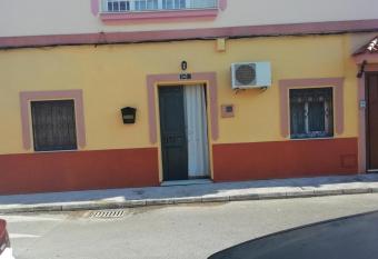 cerca de sevilla bosque suspendido ideal familia allows 18 year olds to book a room