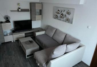 Room in Oto  ac HELENA has Balcony rooms