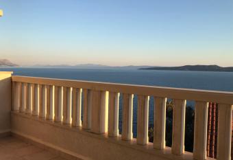 Pixie dust has Balcony rooms