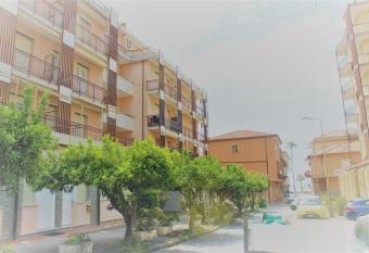 Appartamento Il Porticciolo has Balcony rooms