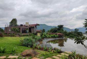 Panchjanya Villa has Balcony rooms